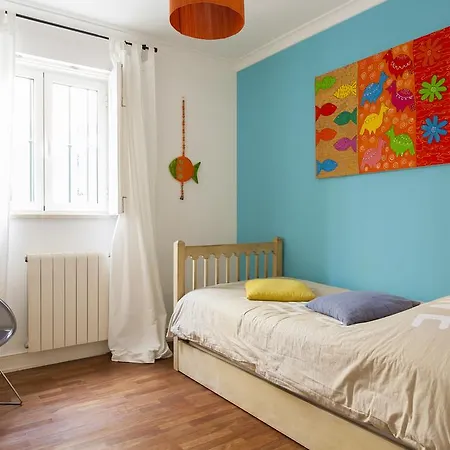 Apartment Santa Catarina | Rentexperience Lisbon