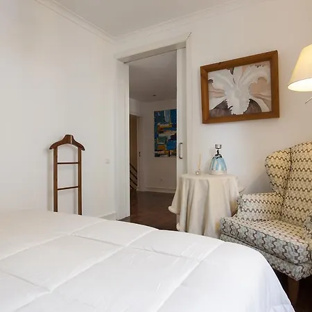 Apartment Santa Catarina | Rentexperience Lisbon